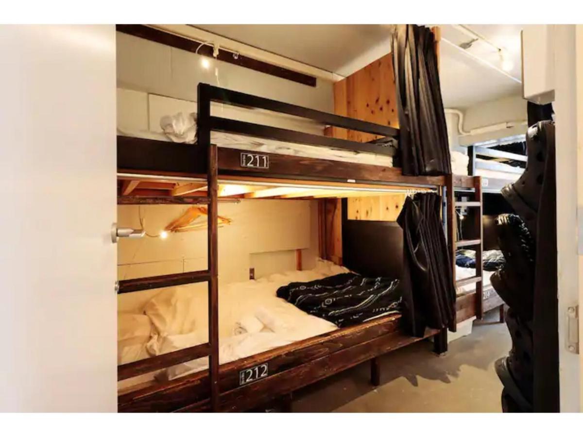 Plus Male Only 211 - Vacation 37080v * Tokyo prefektur